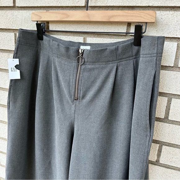 NWT Gap High Rise Wide Leg Crop Pants O-Ring Zip Gray - Picture 3 of 13
